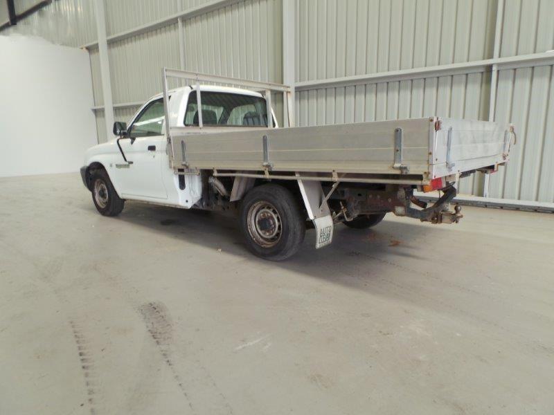 2004 MITSUBISHI TRITON UTE