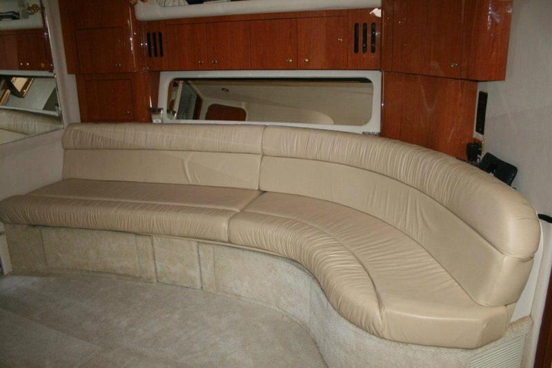 Sea Ray 410 Sundancer