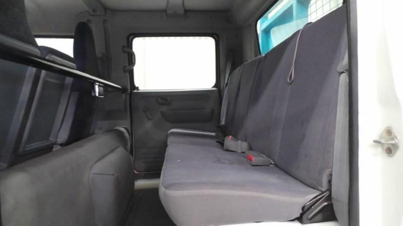 2006 FUSO CANTER