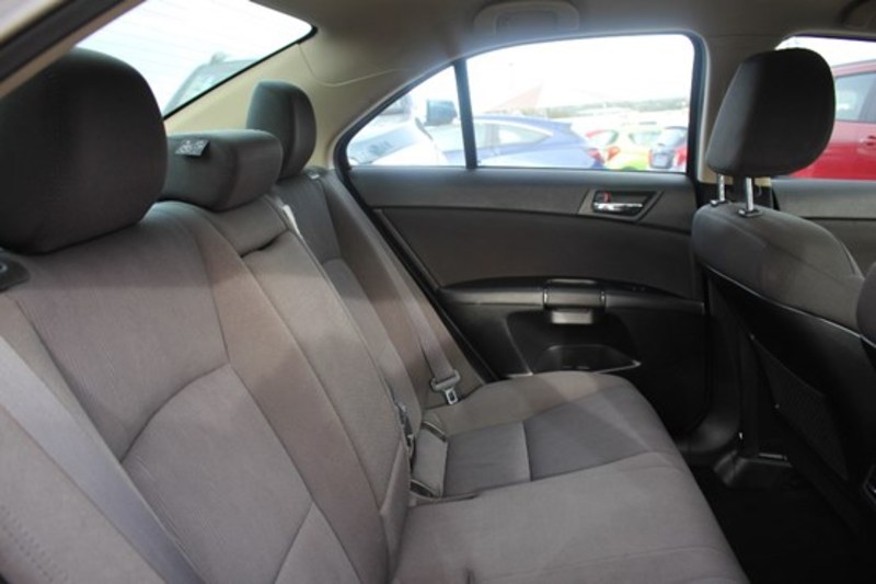 2010 SUZUKI KIZASHI XL FR