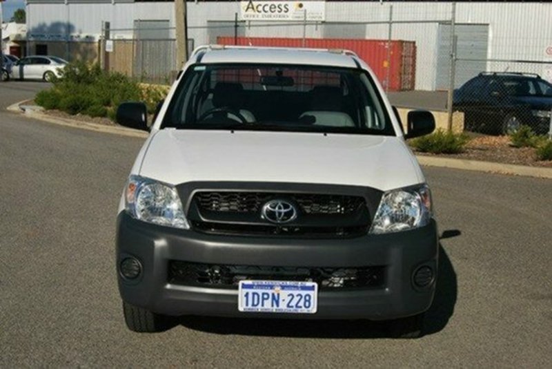 2011 TOYOTA HILUX Workmate Double Cab TGN16R MY12