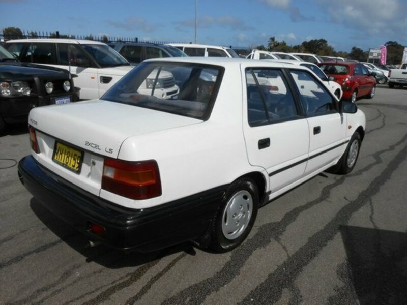 1993 HYUNDAI EXCEL