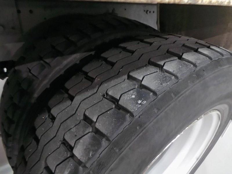 2007 MITSUBISHI FM10 FIGHTER TRAY TRUCK
