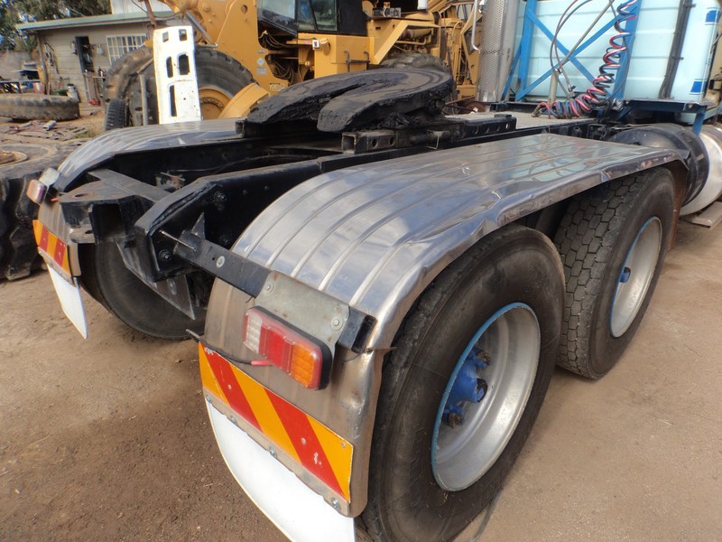 MACK R600 SERIES R600 SERIES Truck