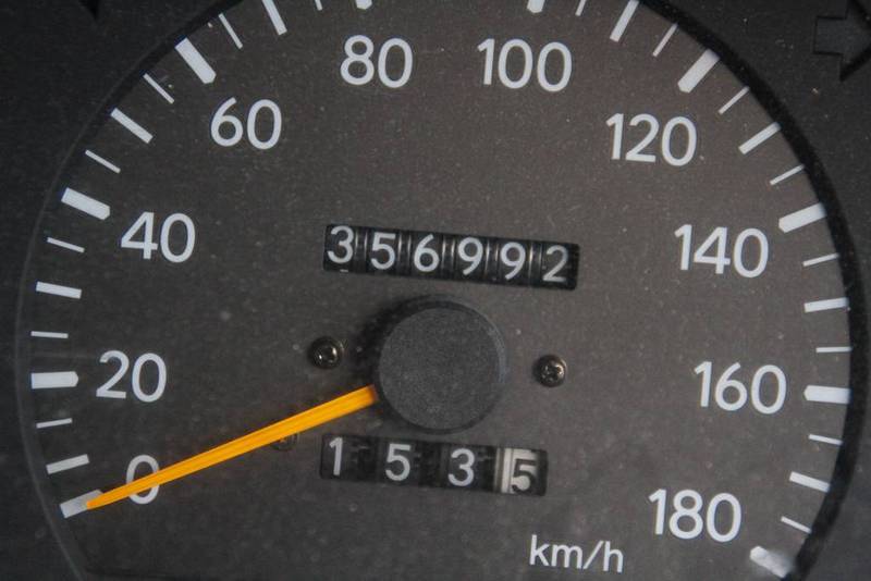 2002 TOYOTA HIACE RZH113R