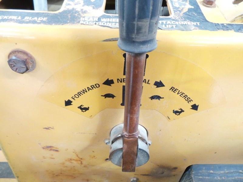 1995 CASE 560 TRENCHER