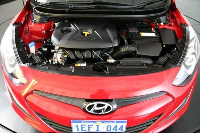 2013 HYUNDAI i30 Active GD2