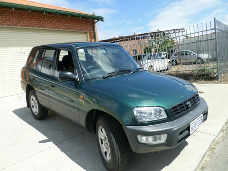 1998 TOYOTA RAV4 (4x4)