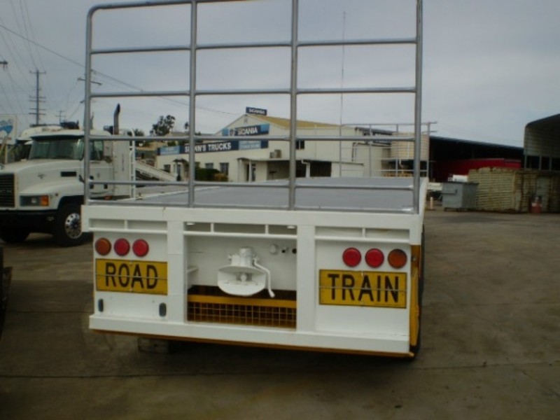 2012 Southern Cross Flat top RT LeadMid Trailer