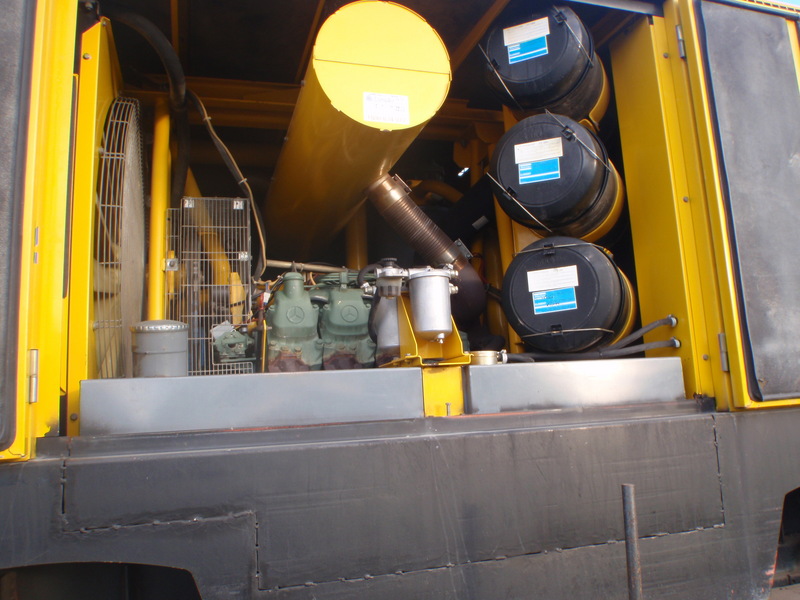 1993 ATLAS COPCO XAHS