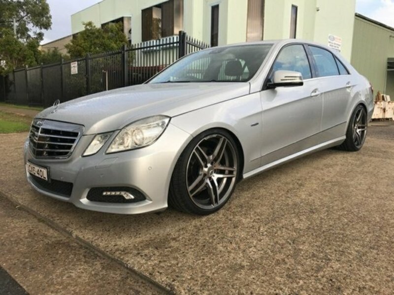 2010 MERCEDES-BENZ E250 CDI W212 BlueEFFICIENCY Avantgarde Sedan 4dr Spts Auto 5sp 2.1DT