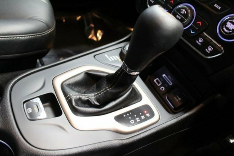 2014 JEEP CHEROKEE LIMITED (4x4) KL MY15
