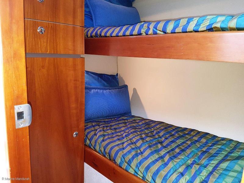 Riviera 3600 Sport Yacht ** UNDER OFFER IN 6 DAYS *** $265,500 ***