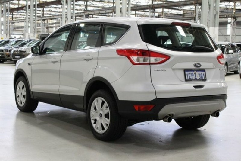 2014 FORD KUGA AMBIENTE (AWD) TF
