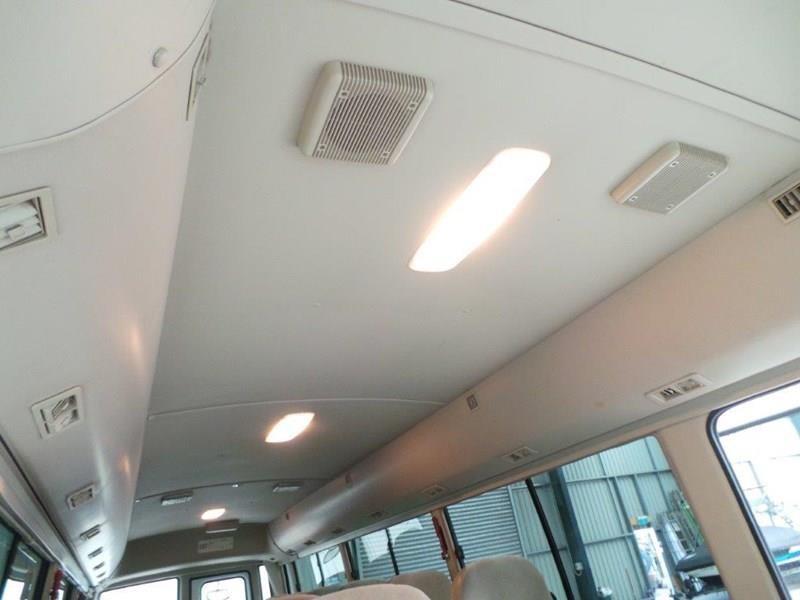 2010 MITSUBISHI ROSA BUS