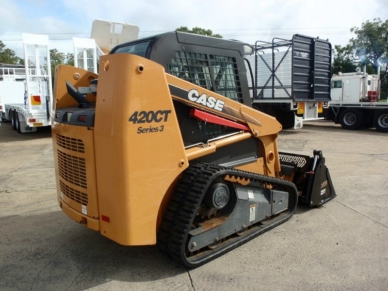 CASE 420CT Loader