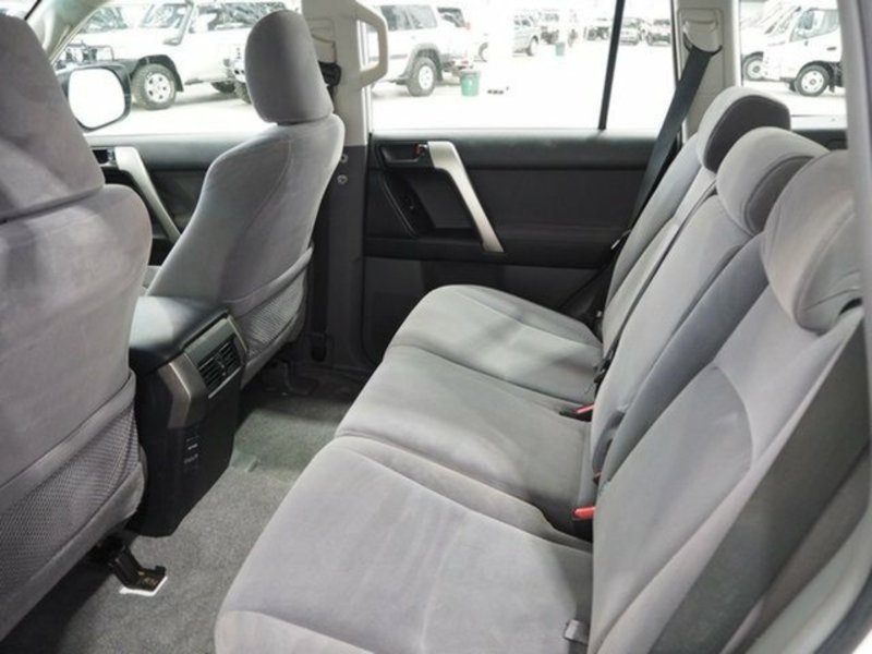 2011 TOYOTA LANDCRUISER PRADO GX (4x4) KDJ150R
