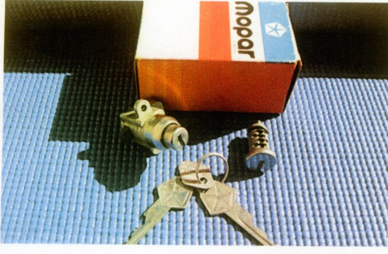 CHRYSLER VALIANT IGNITION LOCK