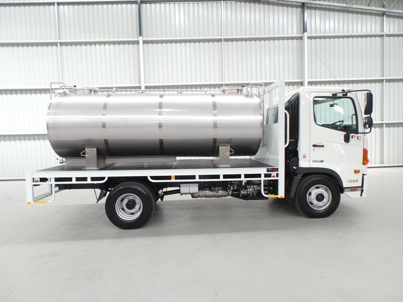 2017 HINO FC 1022-500 Series FC 1022-500 Series Truck
