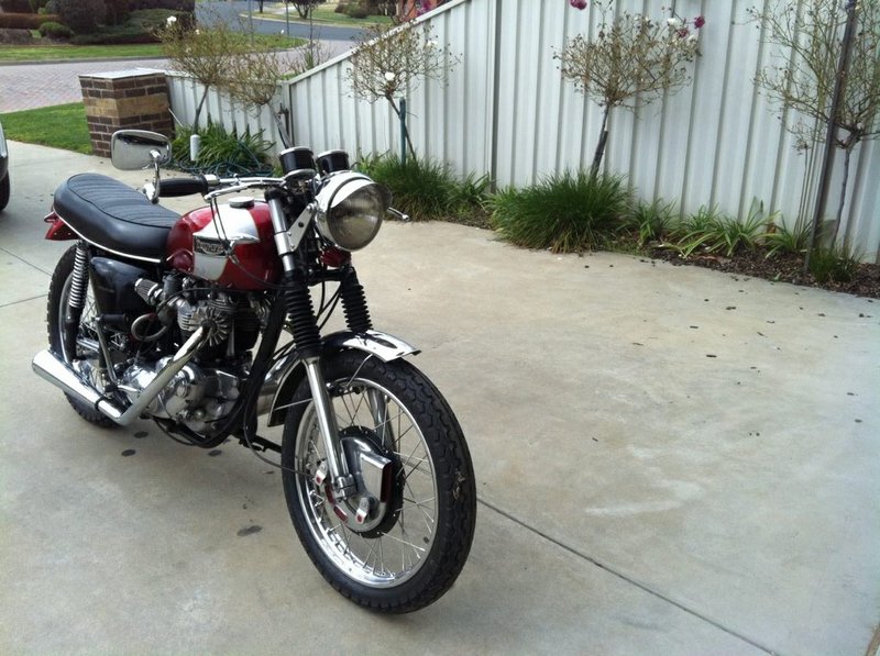 1968 TRIUMPH BONNEVILLE