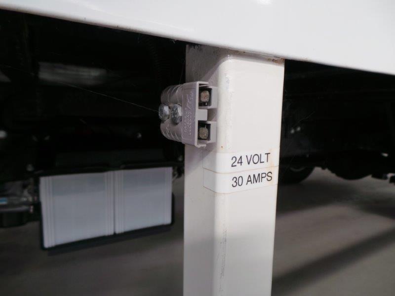 2015 HINO 616 - 300 SERIES