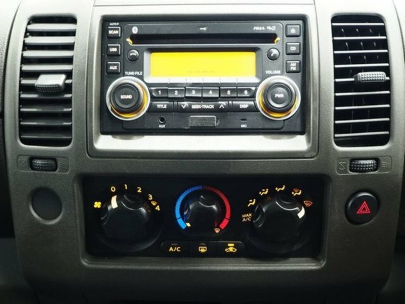2012 NISSAN NAVARA RX (4x4) D40 MY12