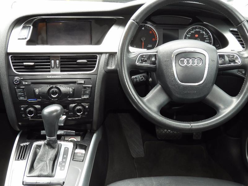 2010 AUDI A4 B8 8K