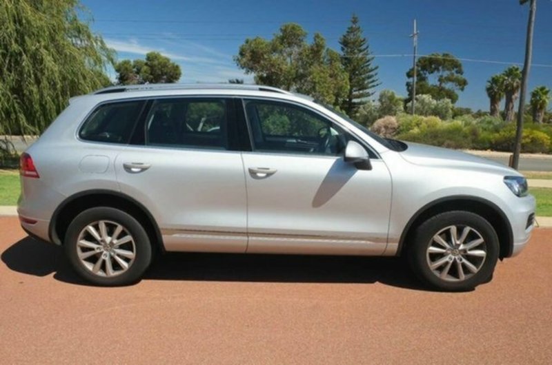 2012 VOLKSWAGEN TOUAREG 150TDI Tiptronic 4MOTION 7P MY12.5