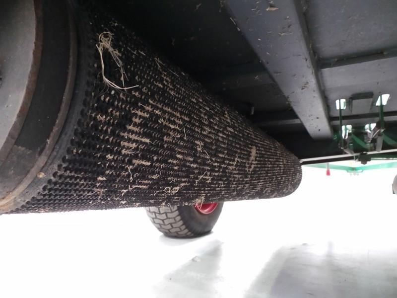 TURF TEC RIDE ON GREENS ROLLER