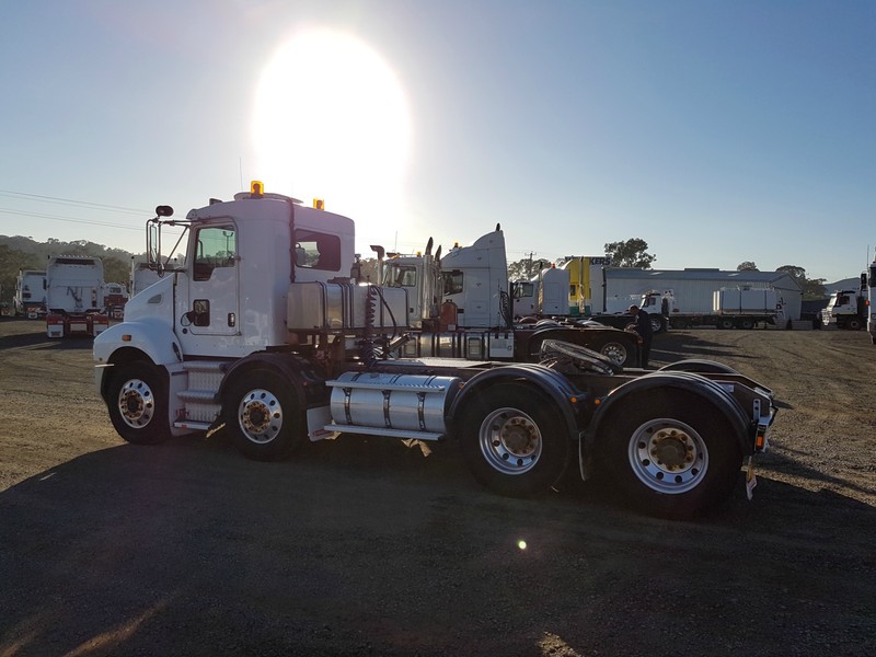 2015 KENWORTH T359 8X4 PRIME MOVER T359 Truck