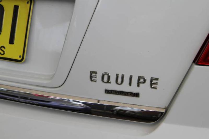 2004 HOLDEN COMMODORE EQUIPE VYII