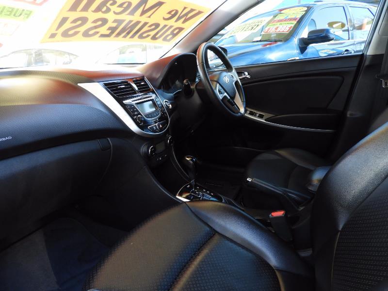 2012 HYUNDAI ACCENT PREMIUM RB