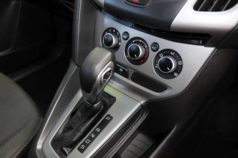 2013 FORD FOCUS AMBIENTE LW MK2 UPGRADE