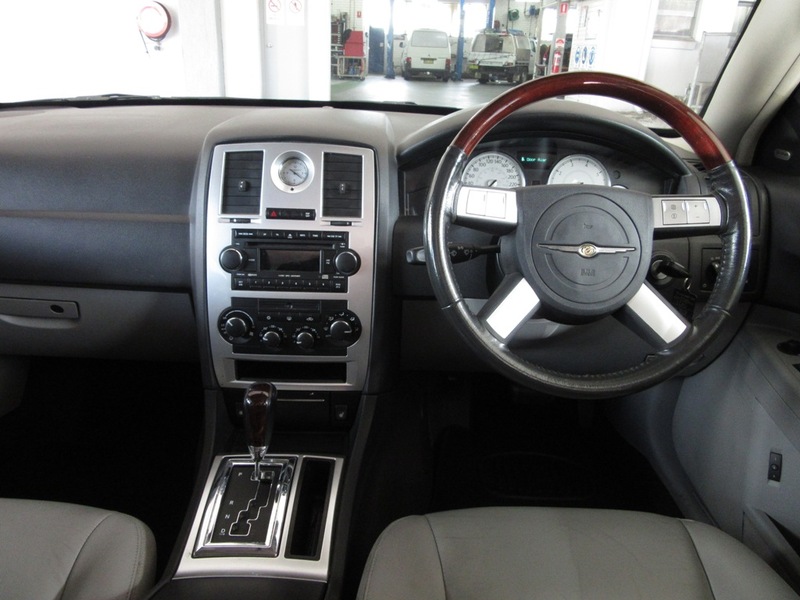 2006 CHRYSLER 300C 5.7 HEMI V8 LE MY06