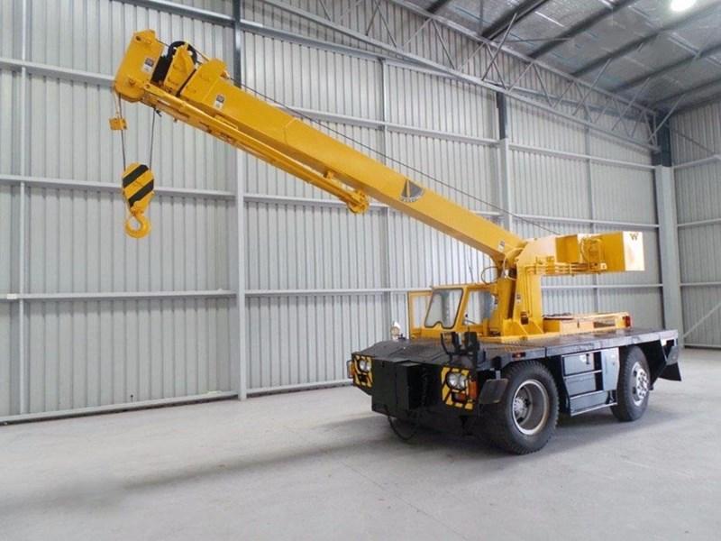 1985 IHI PICROVER MOBILE CRANE