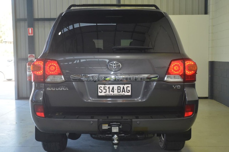 2014 TOYOTA LANDCRUISER SAHARA VDJ200R