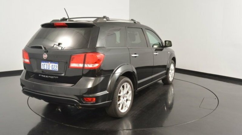 2013 FIAT FREEMONT URBAN JF