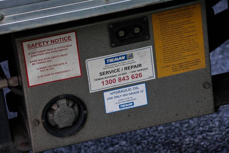 2006 MITSUBISHI FUSO CANTER FE83P 2.0 MWB
