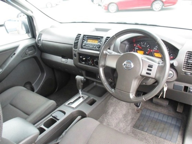 2011 NISSAN NAVARA ST-X KING CAB D40 MY11