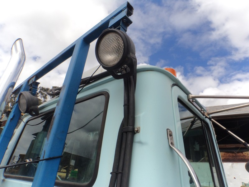 MACK R600 SERIES R600 SERIES Truck