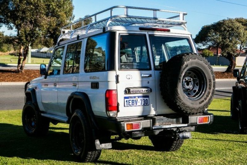 2007 TOYOTA LANDCRUISER WORKMATE (4x4) VDJ76R
