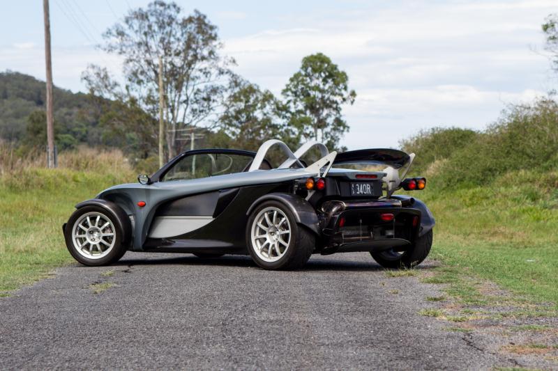 2001 LOTUS 340R