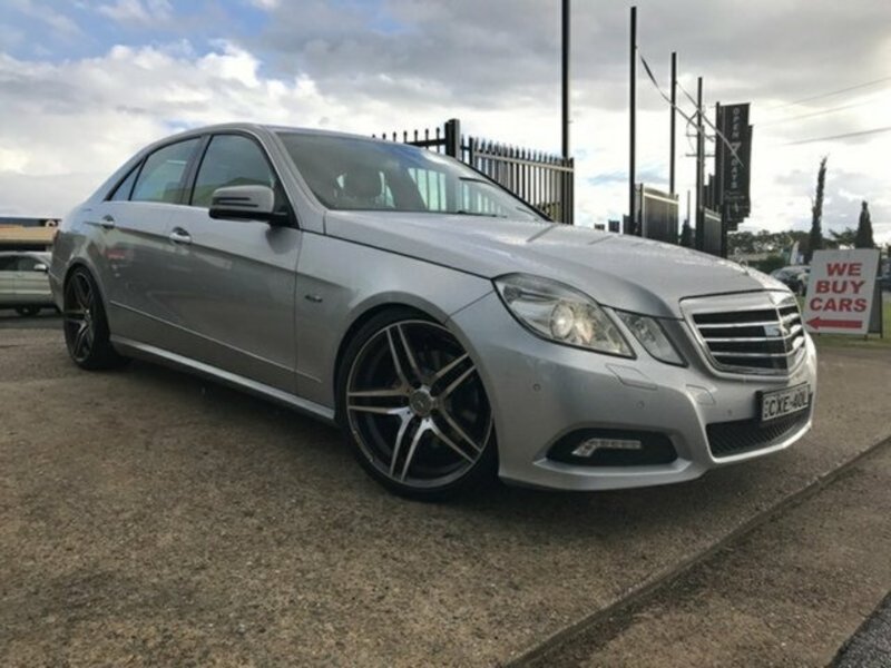 2010 MERCEDES-BENZ E250 CDI W212 BlueEFFICIENCY Avantgarde Sedan 4dr Spts Auto 5sp 2.1DT