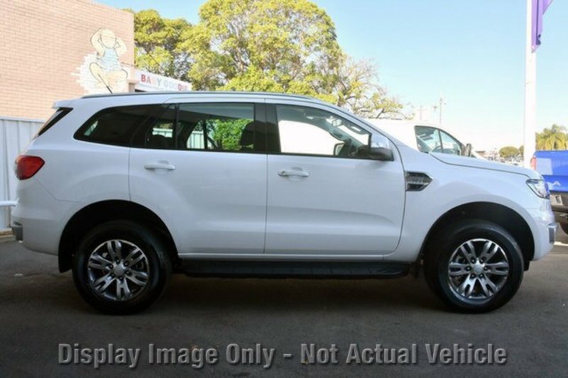 2017 FORD EVEREST TREND UA MY17