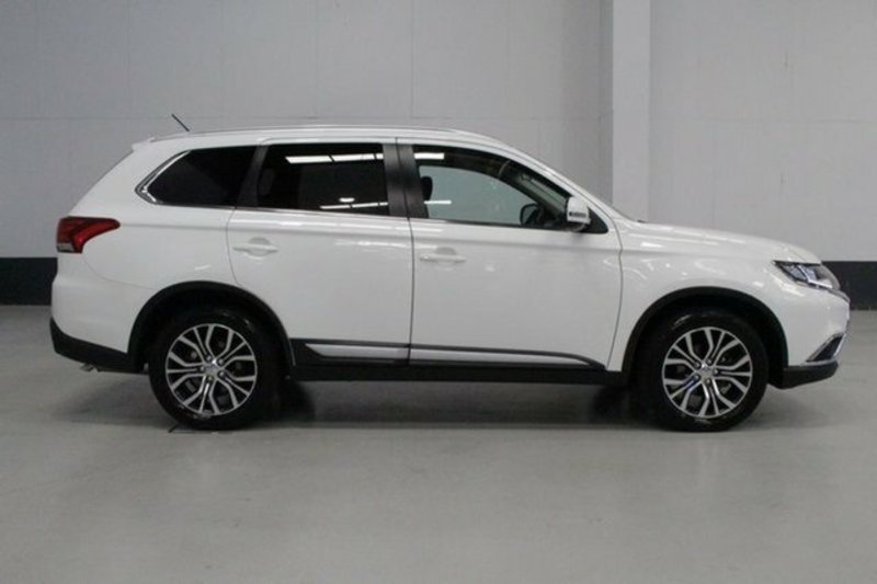 2015 MITSUBISHI OUTLANDER ES (4x4) ZJ MY14.5