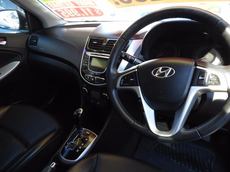 2012 HYUNDAI ACCENT PREMIUM RB