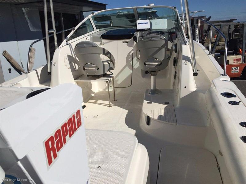 Trophy 2152 Walkaround Diesel