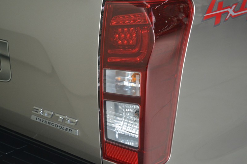 2013 ISUZU D-MAX LS-TERRAIN (No Series)