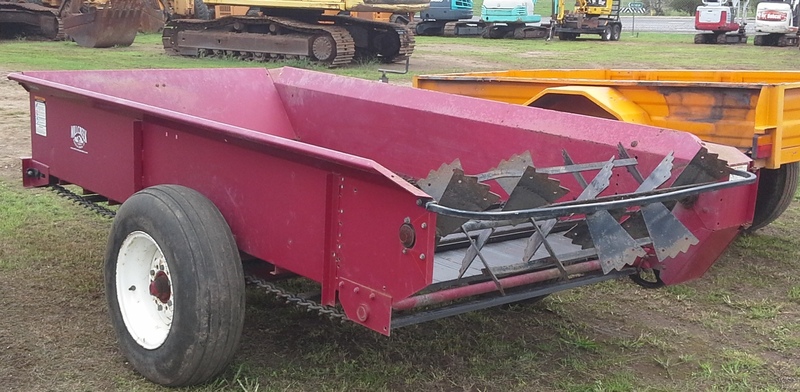 MILL CREEK MANURE SPREADER