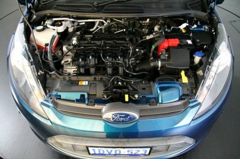 2010 FORD FIESTA LX WS